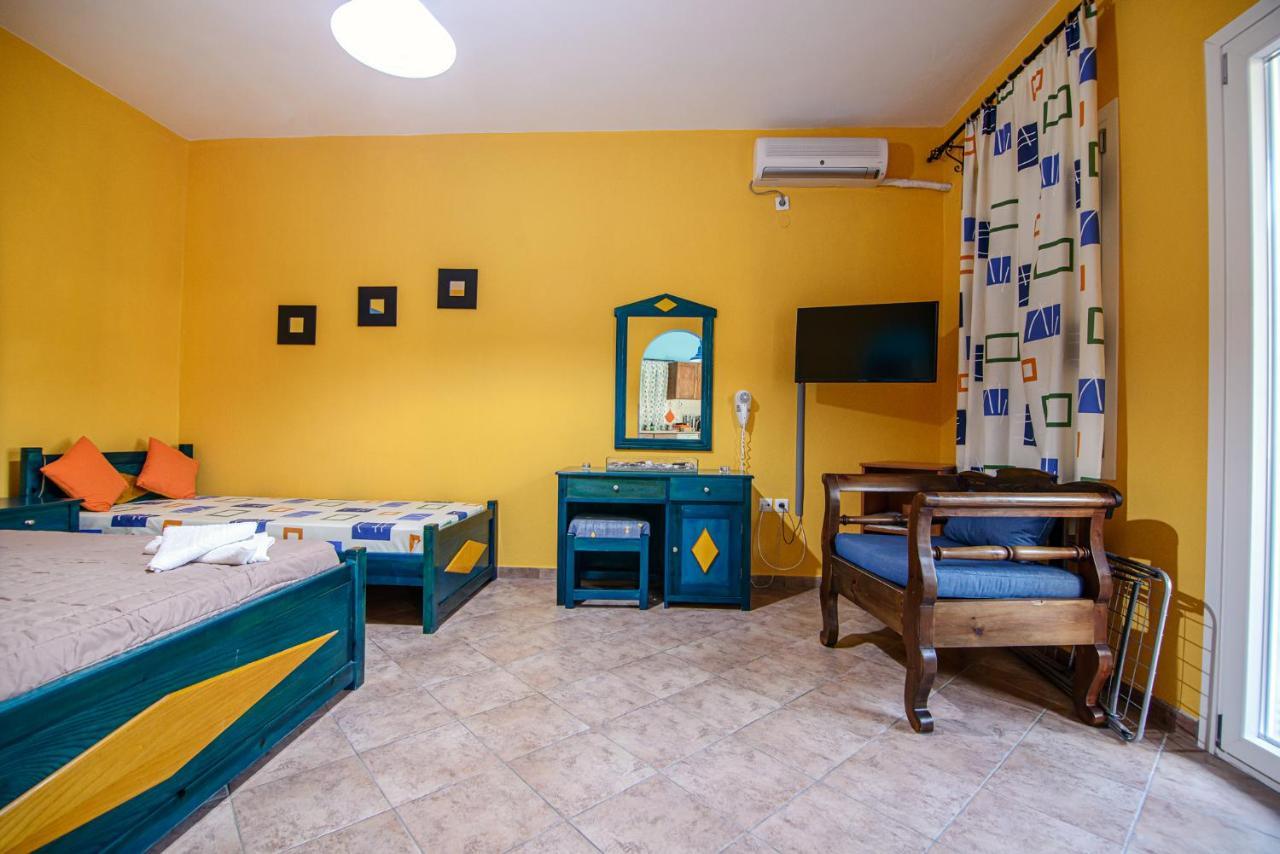 Atlantica Apartments Megalohóri Kültér fotó
